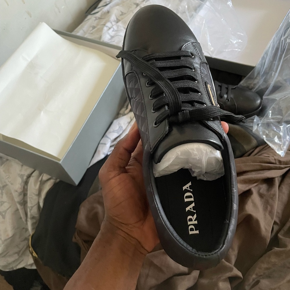 Prada Black Sneakers Sleek Design - Picture 2 of 4